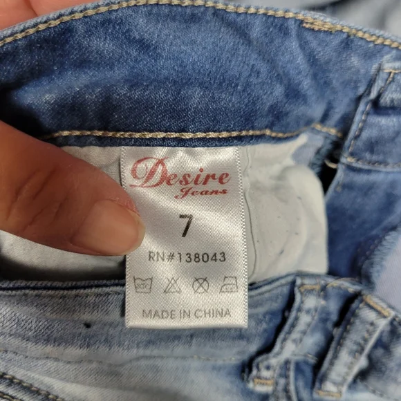 Desire size 7 Women's Light Blue Jeans - Picture 7 of 10